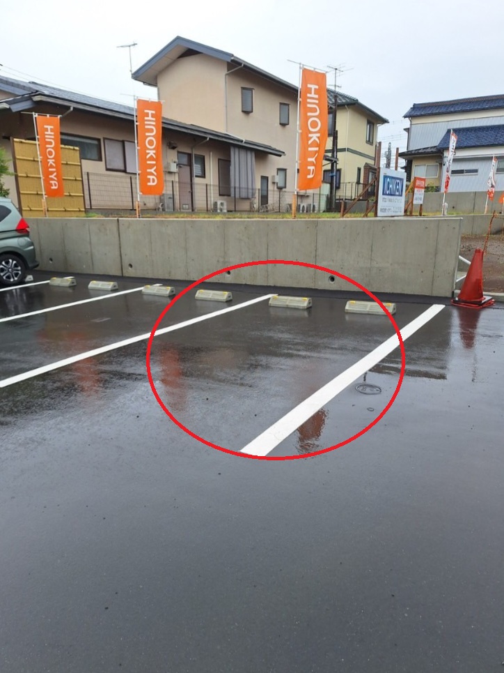 秦野市　巻き爪　駐車場