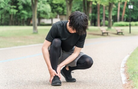 秦野市　巻き爪　男性
