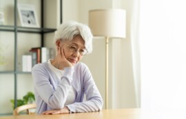 秦野市　巻き爪　高齢者