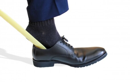 秦野市　巻き爪　靴ベラ