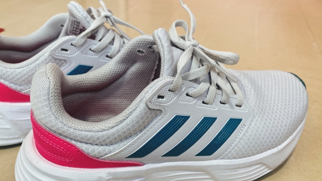 久里浜　巻き爪　靴