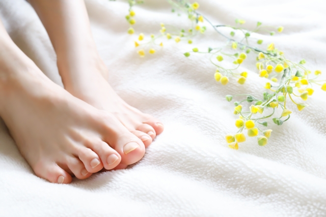 久里浜市　巻き爪　足