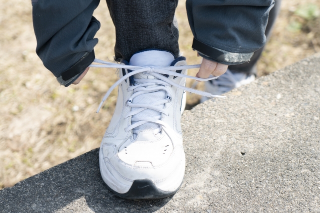 久里浜　巻き爪　靴