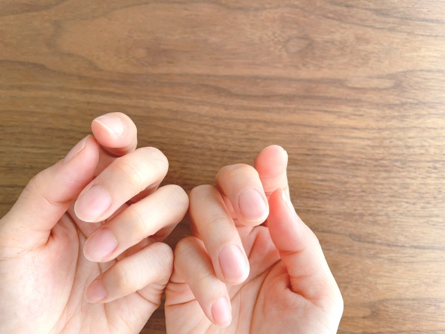 久里浜　巻き爪　手