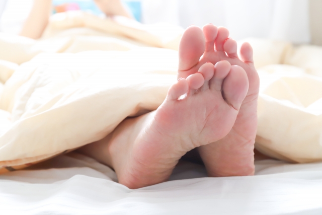 久里浜　巻き爪　足