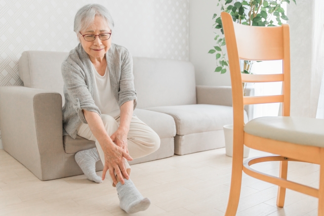 小田原市　巻き爪　高齢者