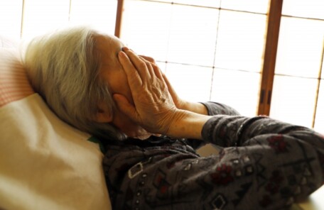 逗子市　巻き爪　高齢者