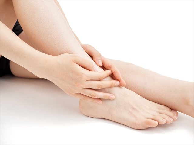 逗子市　巻き爪　足